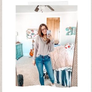 Grey cropped pullover